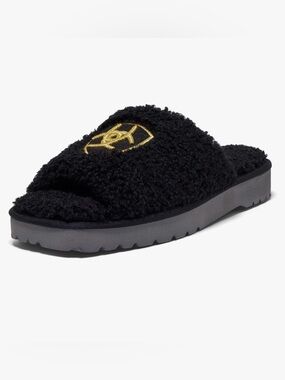 NWT Ariat Cozy slide indoor/outdoor shoe! Women’s 7